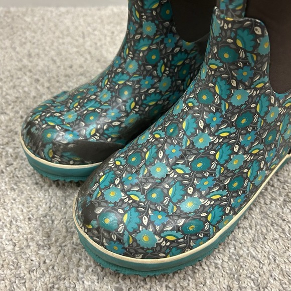 BOGS Youth Classic Floral Boots Kids Youth Size 2 Teal Insulated Waterproof Boot - Picture 2 of 11